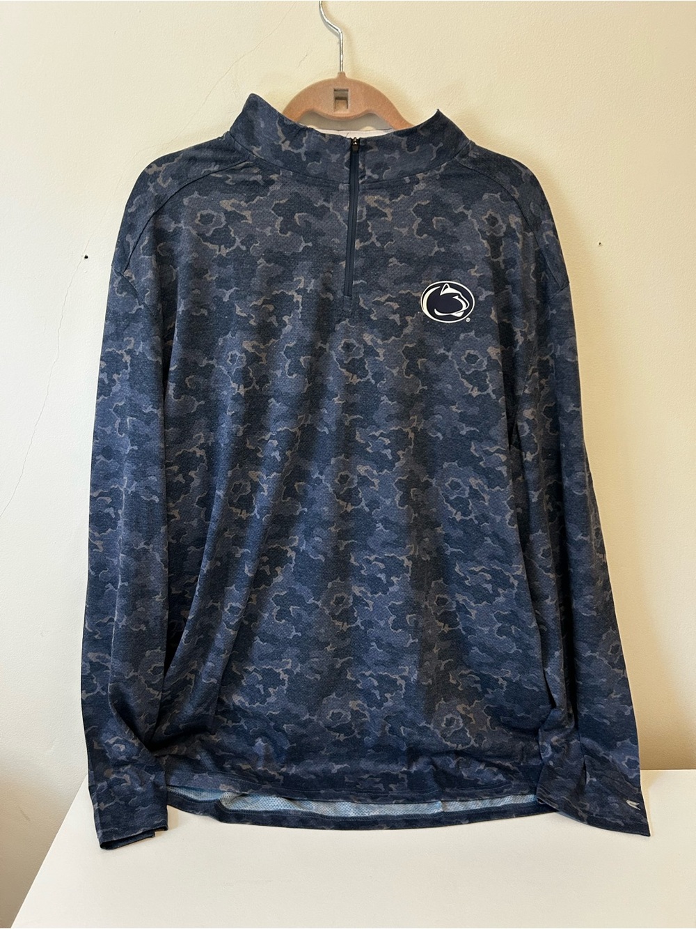 Colosseum Men's Navy Blue Camo Quarter-Zip Pullover